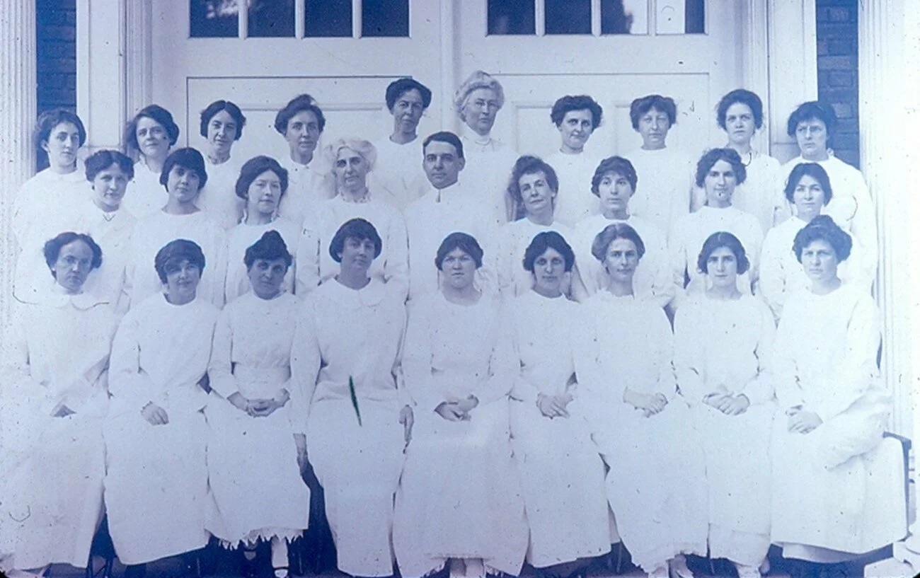 Fones School of Dental Hygiene First Graduating Class, 1914 Irene Newman is in the middle row fourth, from left, at Dr. Alfred Fones’ side. Photo used with permission from the University of Bridgeport